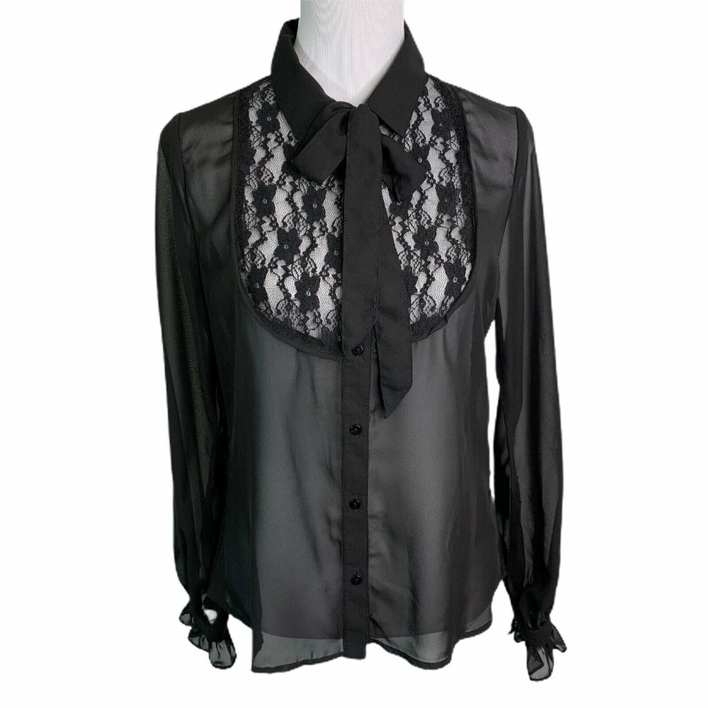 Fair Child-Chiffon Lace Neck Ruffled Neck Tie Top
